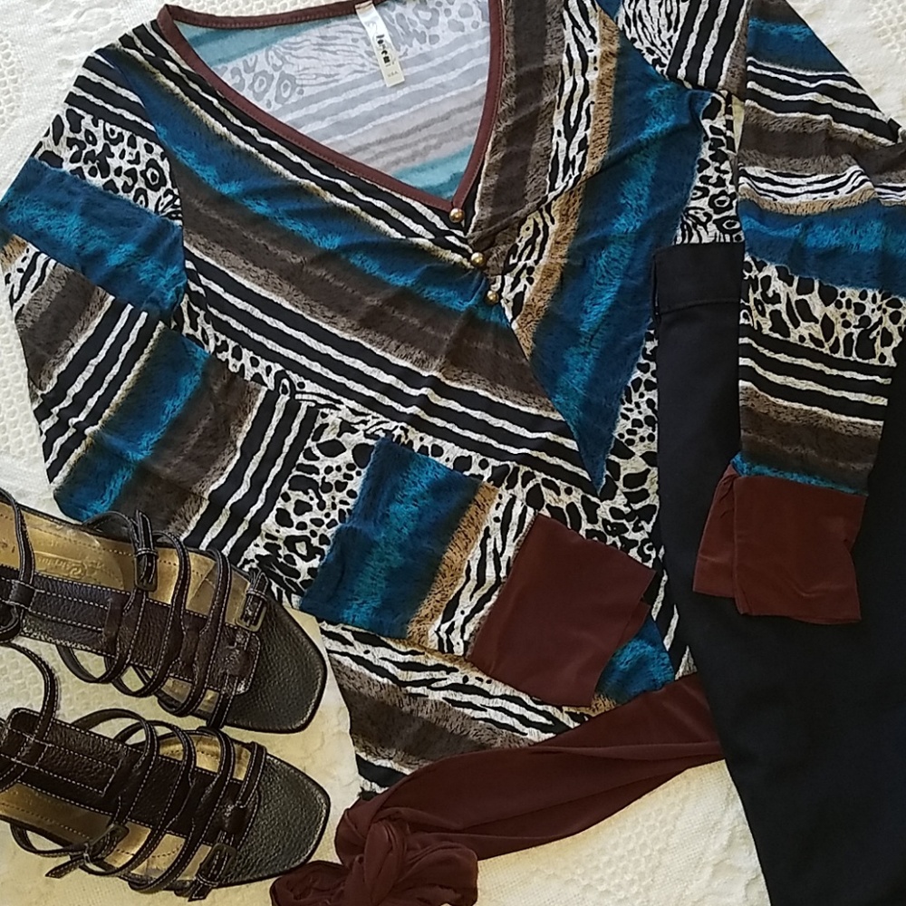 RUCHED LEOPARD PRINT TOP